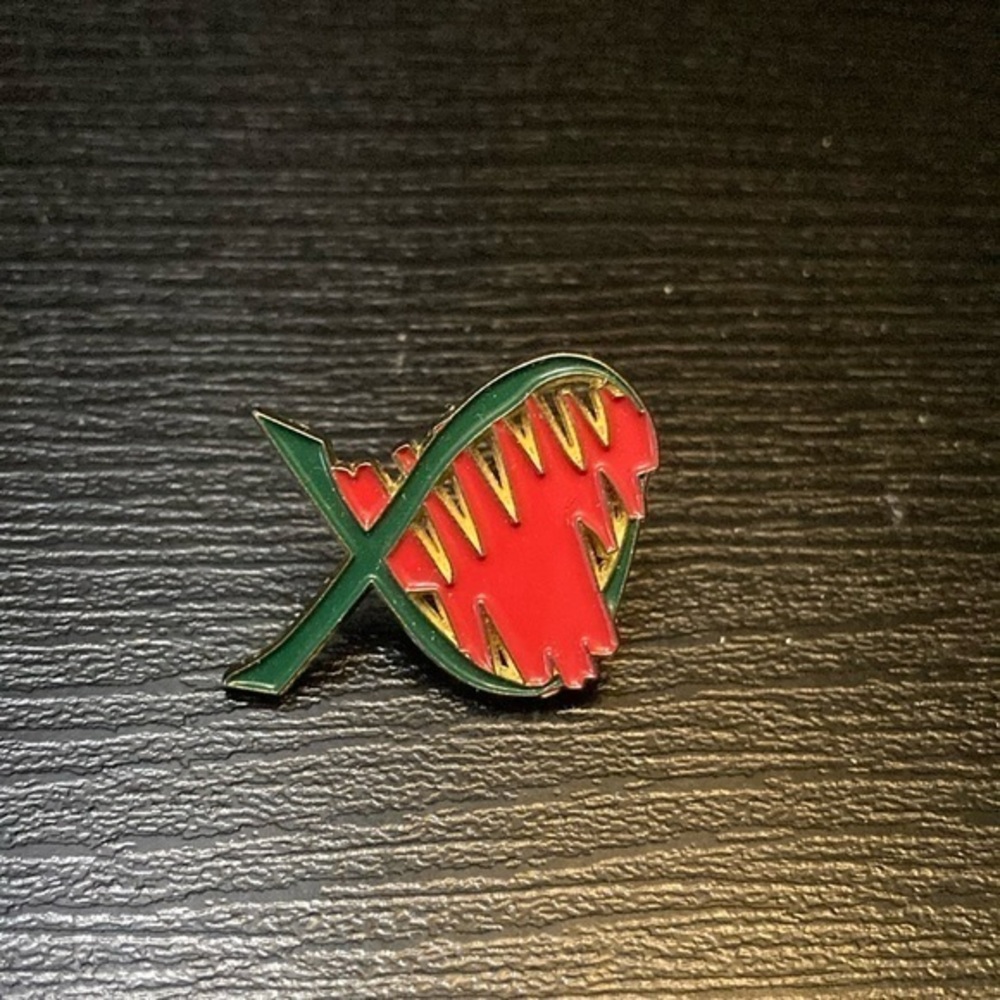 Red and Green Fish Pin